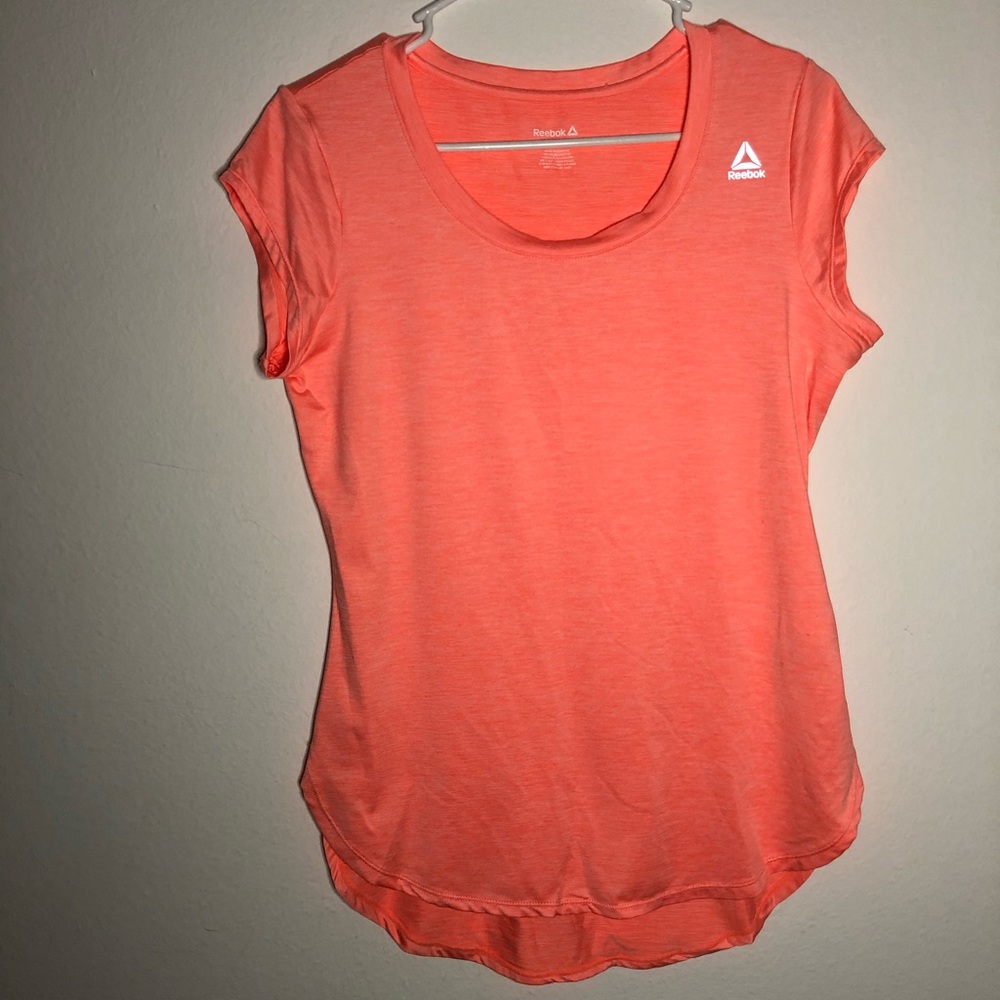 Reebok  Tee (Small)